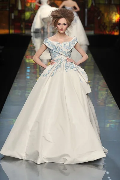 Look 31